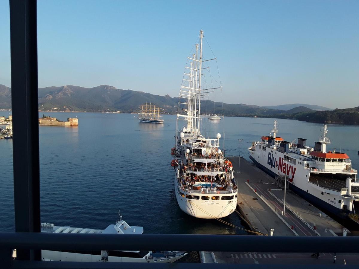 بورتوفيرّايو B & B La Terrazza Sul Mare المظهر الخارجي الصورة